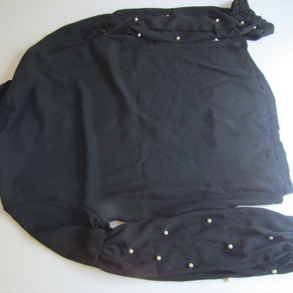 Free Generation Los Angeles Embellish Pearl Blouse - Picture 7 of 10